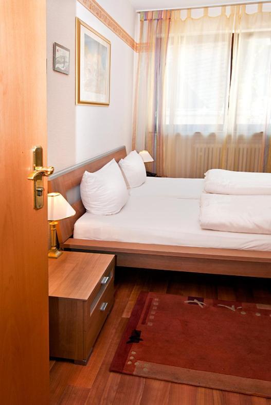 Hotel Kugel トリーア 部屋 写真